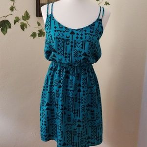 Super cute short dress with back detail